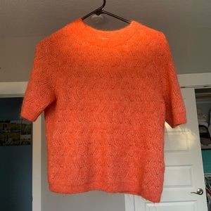 Women’s small H&M shortsleeved orange sweater